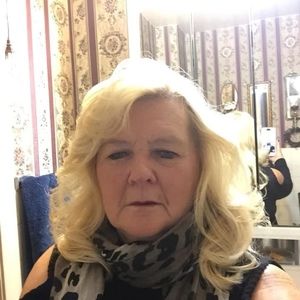 Meet your Posher, Priscilla